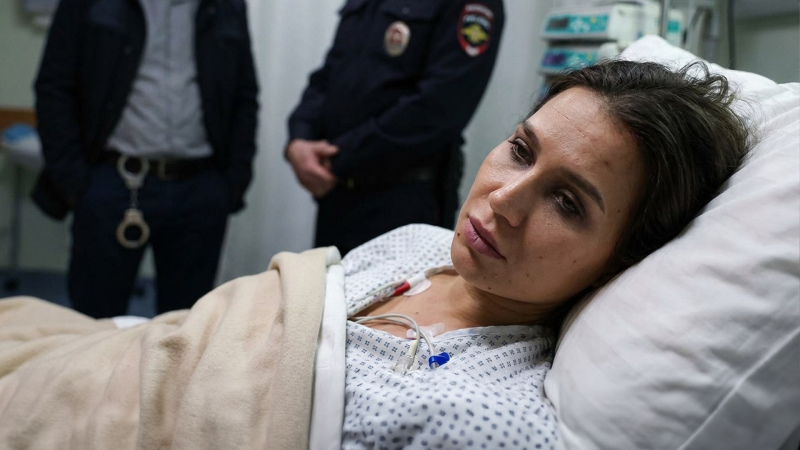 Лерчек не успела выйти из-под ареста, а уже начала судиться. Дело о "палёных" вещах потянуло на 2,4 млн рублей