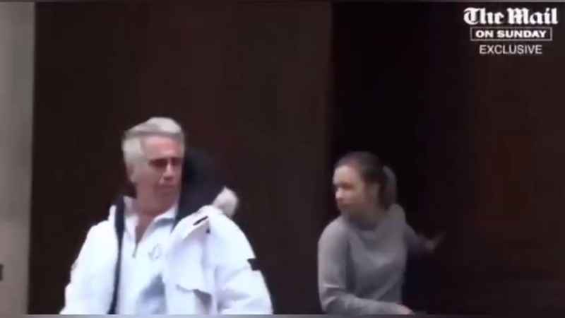 Первые лица сами отдавали педофилу своих детей: Такие правила. Но зачем?