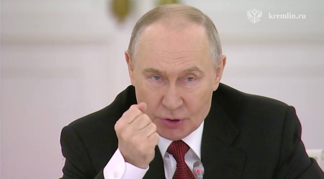 Злой Путин? Нет, тут другое: Физиогномист расшифровал по кадрам