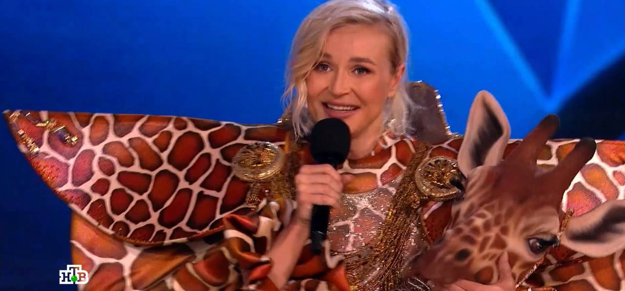 Проигравший Полине Гагариной Бобёр заплакал на сцене