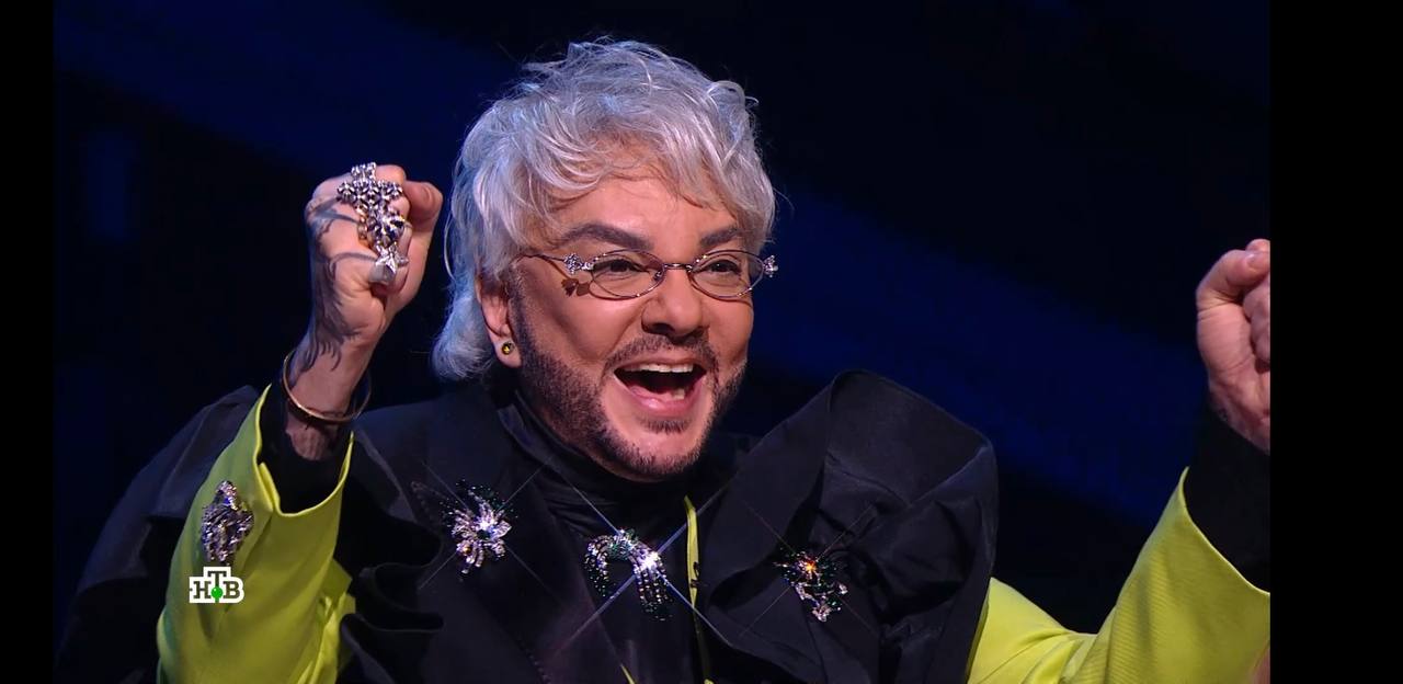 Проигравший Полине Гагариной Бобёр заплакал на сцене