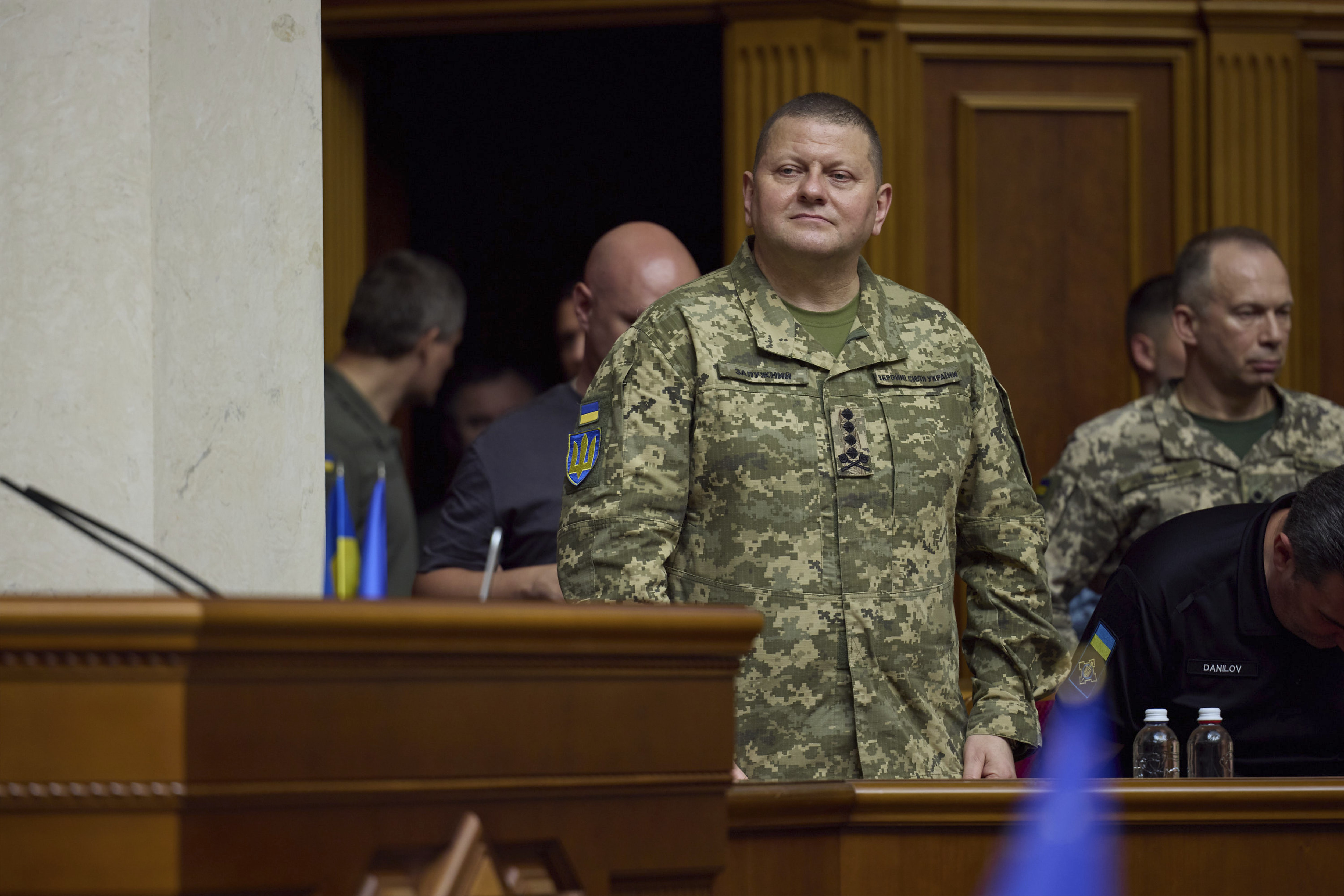 Залужный новости. Генерал Бессонов. Военный полковник. Главнокомандующий Украины. Генералы Украины.