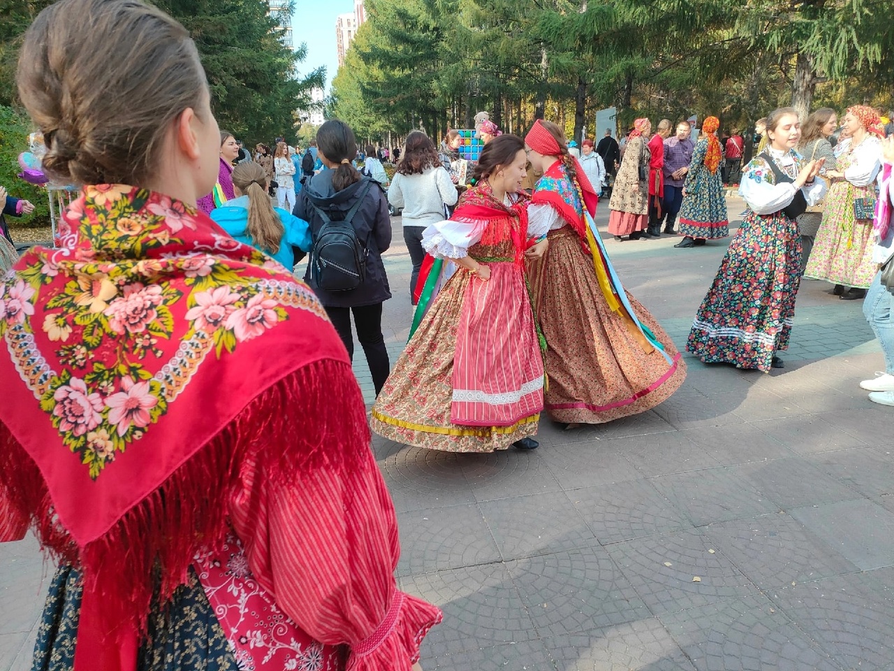 Рюхи, кадрили и кулачная стенка: В Новосибирске прошёл фестиваль  традиционной воинской культуры