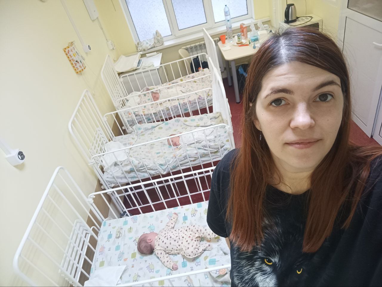 Мама Даша родила тройню. Теперь в семье пять дочек: Самое доброе интервью в канун Нового года