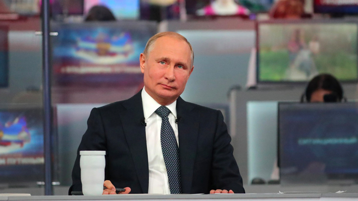 "Страшные тайны мистера Зло Путина": Ху из мистер президент России