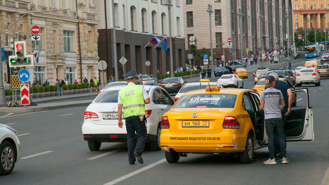 Почему в такси гибнут люди и что с этим делать