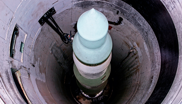 Взрыв подбросил 9-мегатонную ядерную боеголовку на 180 метров: Нештатные ситуации с ракетами