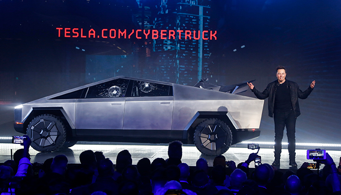 Илон Маск представил электропикап Cybertruck. Почему над ним все смеются?