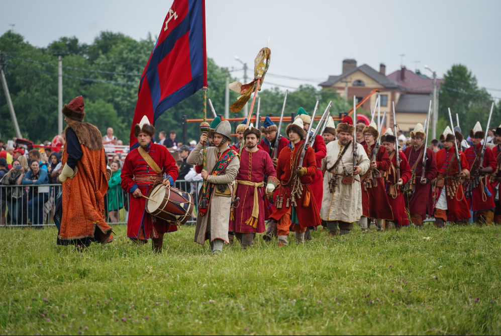 Русский мир. Русский мир фото. Русский мир Сергиев Посад стенка на стенку 125х125. Русский мир Сергиев Посад.