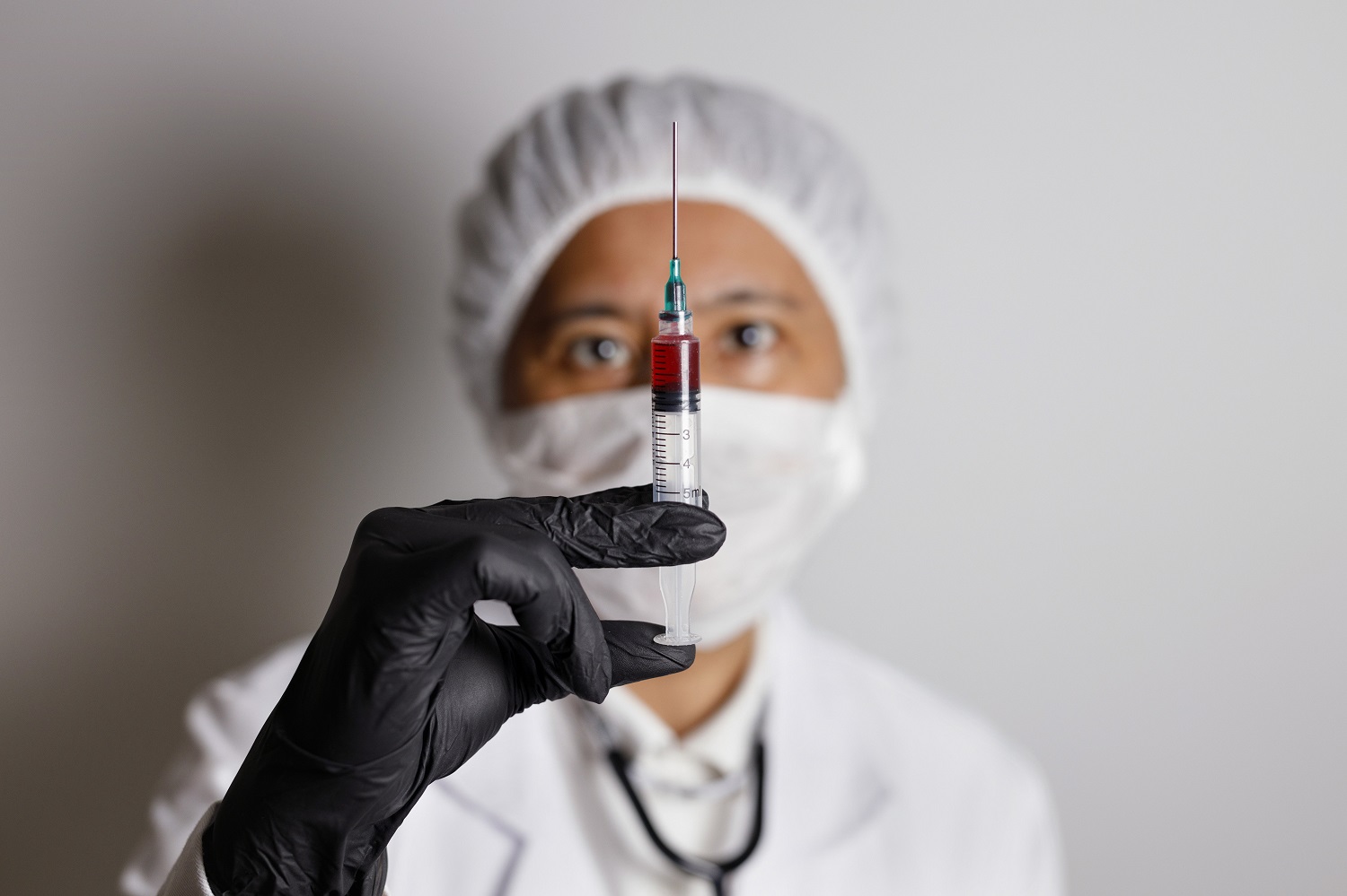 Вакцинация запрещена – опасно: Кому нельзя делать прививки