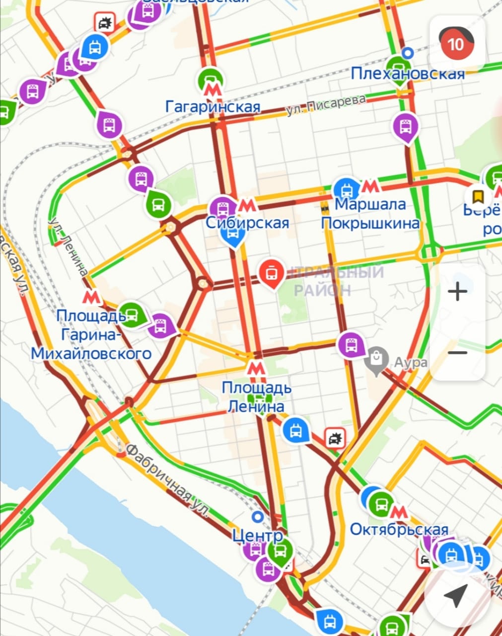 Вечером 23 декабря Новосибирск сковали 10-балльные пробки