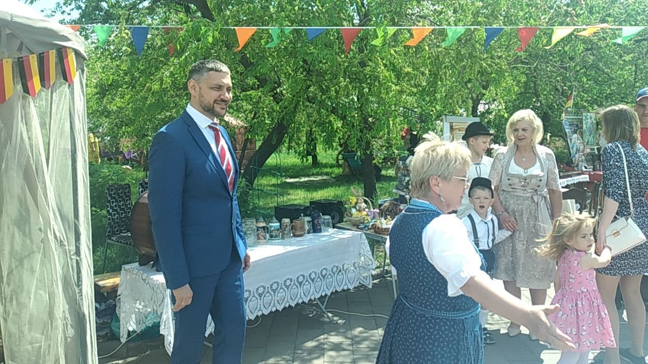 фестиваль люди и солнце в чите. Смотреть фото фестиваль люди и солнце в чите. Смотреть картинку фестиваль люди и солнце в чите. Картинка про фестиваль люди и солнце в чите. Фото фестиваль люди и солнце в чите